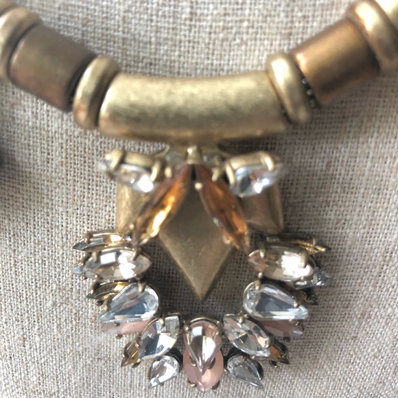 Helena Necklace - Picture 2 of 3